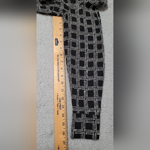 Talbots Petites Pure Silk Black & White Square Button up Shirt Size 10 - Picture 7 of 7